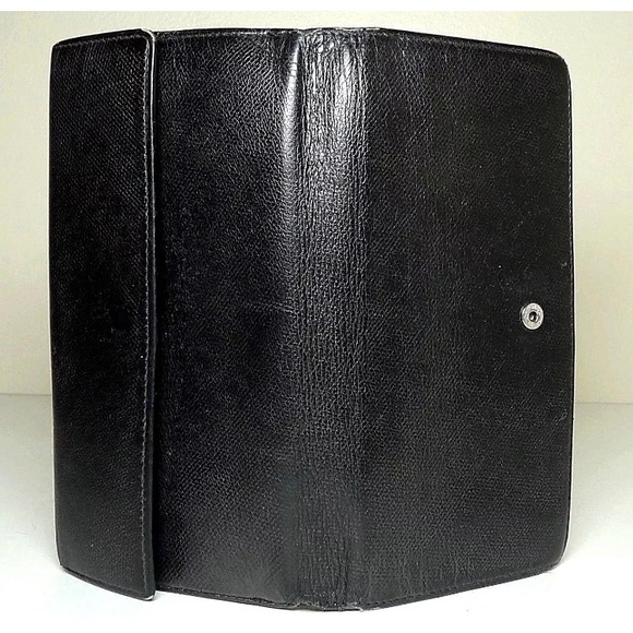 Authentic CHANEL Black Leather continental Wallet - Picture 7 of 8